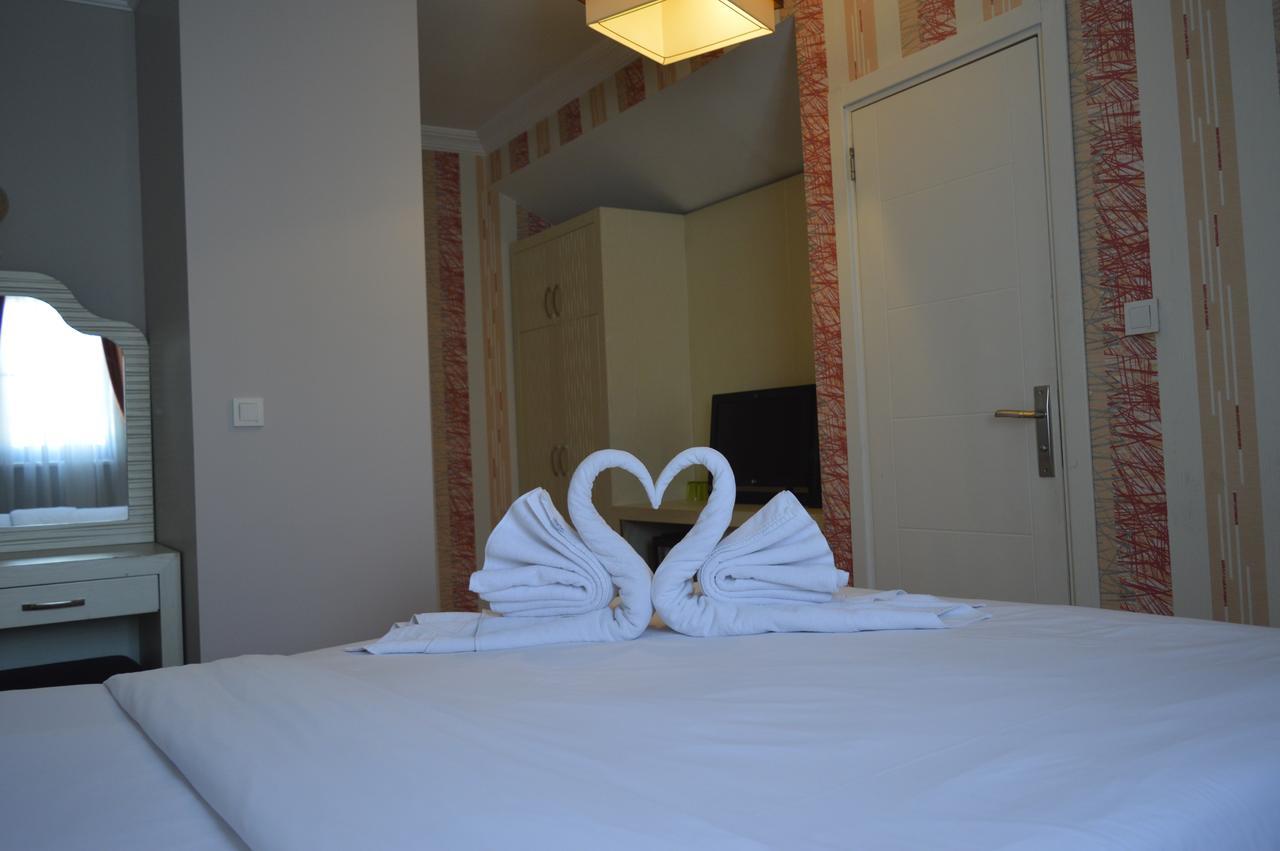 Istanbulinn Hotel Esterno foto